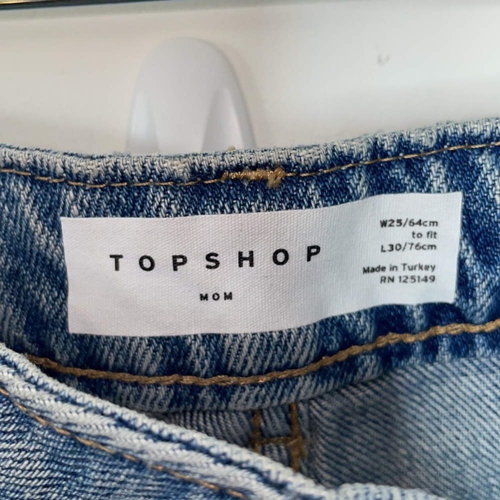 Topshop Ripped Mom Jeans - Picture 6 of 8